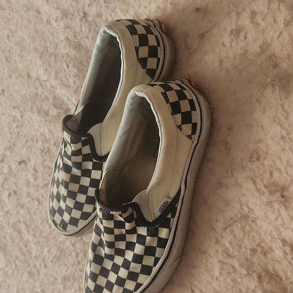 Checkerboard Vans slip ons - Picture 3 of 3